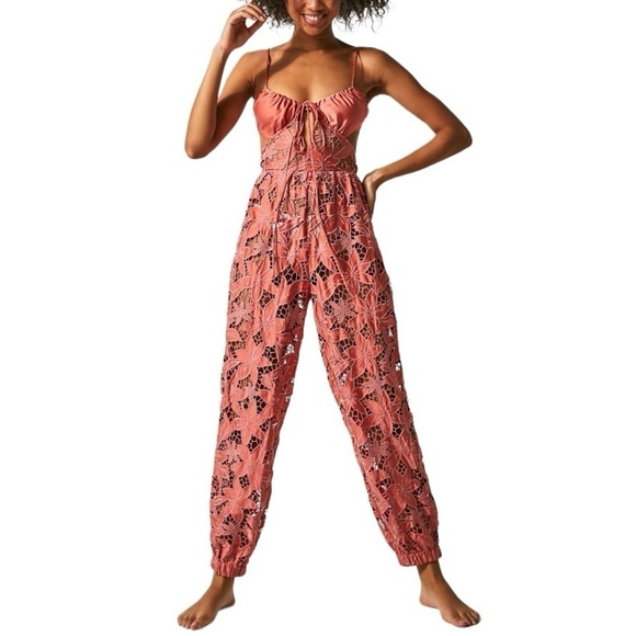 Free People Meet Me in Bali Romper NWOT - Picture 4 of 10